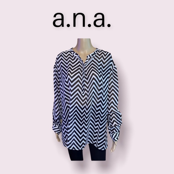 a.n.a Tops - a.n.a. Black White Chevron Adjustable Sleeves 2X